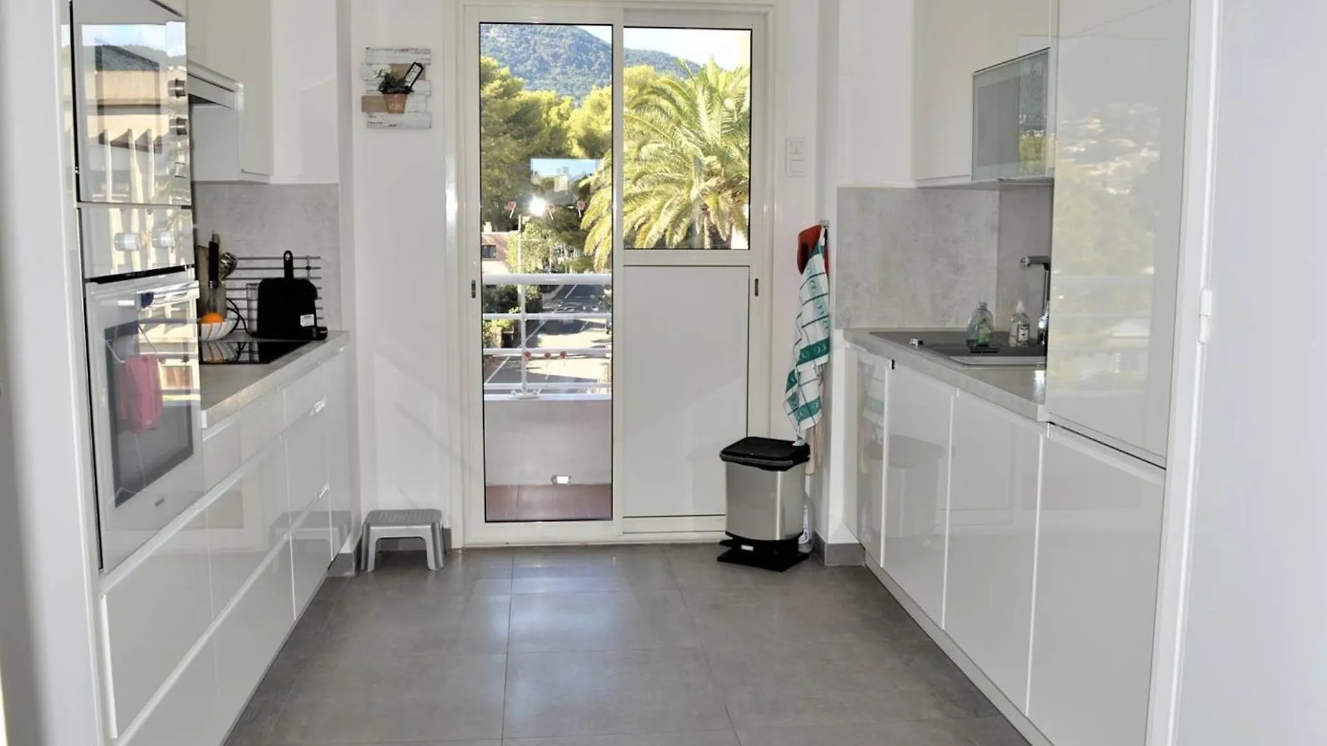 Appartement 3 Pieces Avec Piscine Et Clim A 1 Min Plage - Fr-1-226B-115 Cavalaire-sur-Mer France