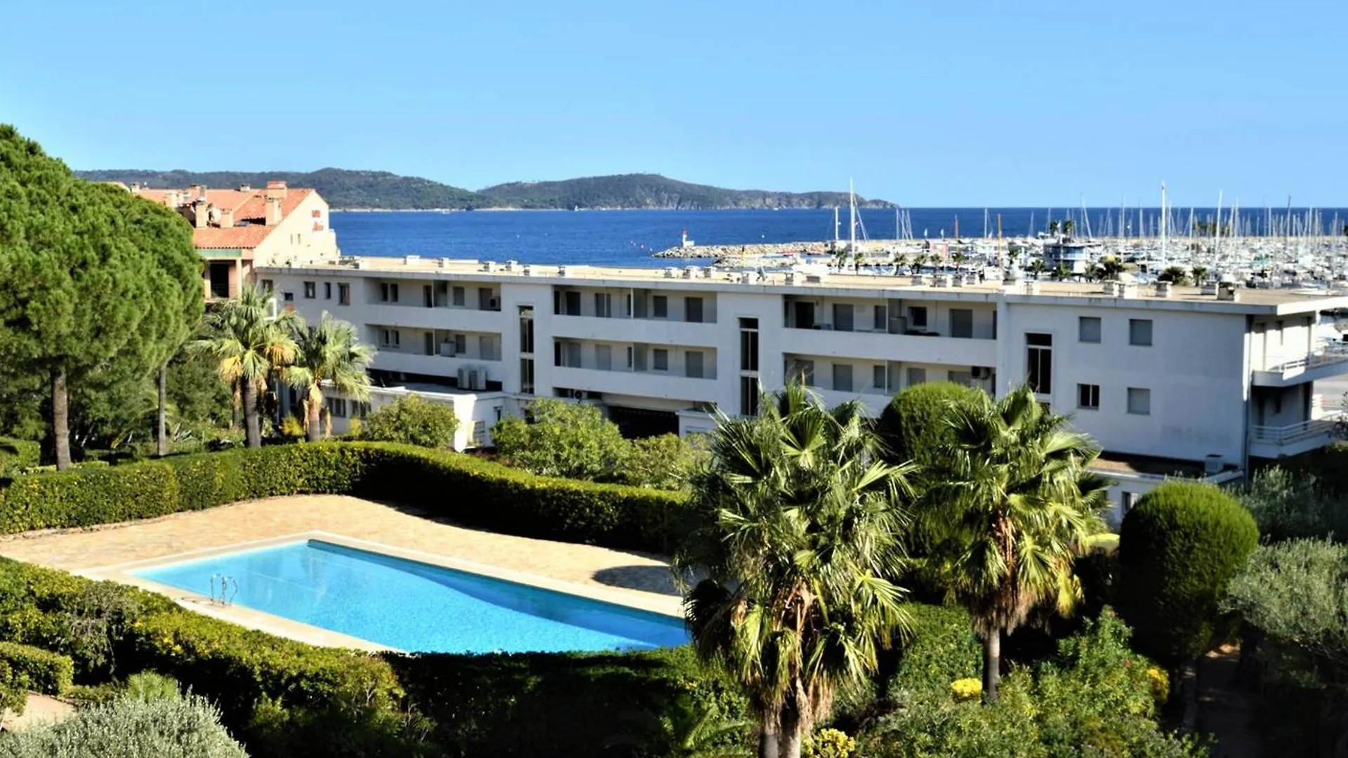 Appartement 3 Pieces Avec Piscine Et Clim A 1 Min Plage - Fr-1-226B-115 Cavalaire-sur-Mer Apartment